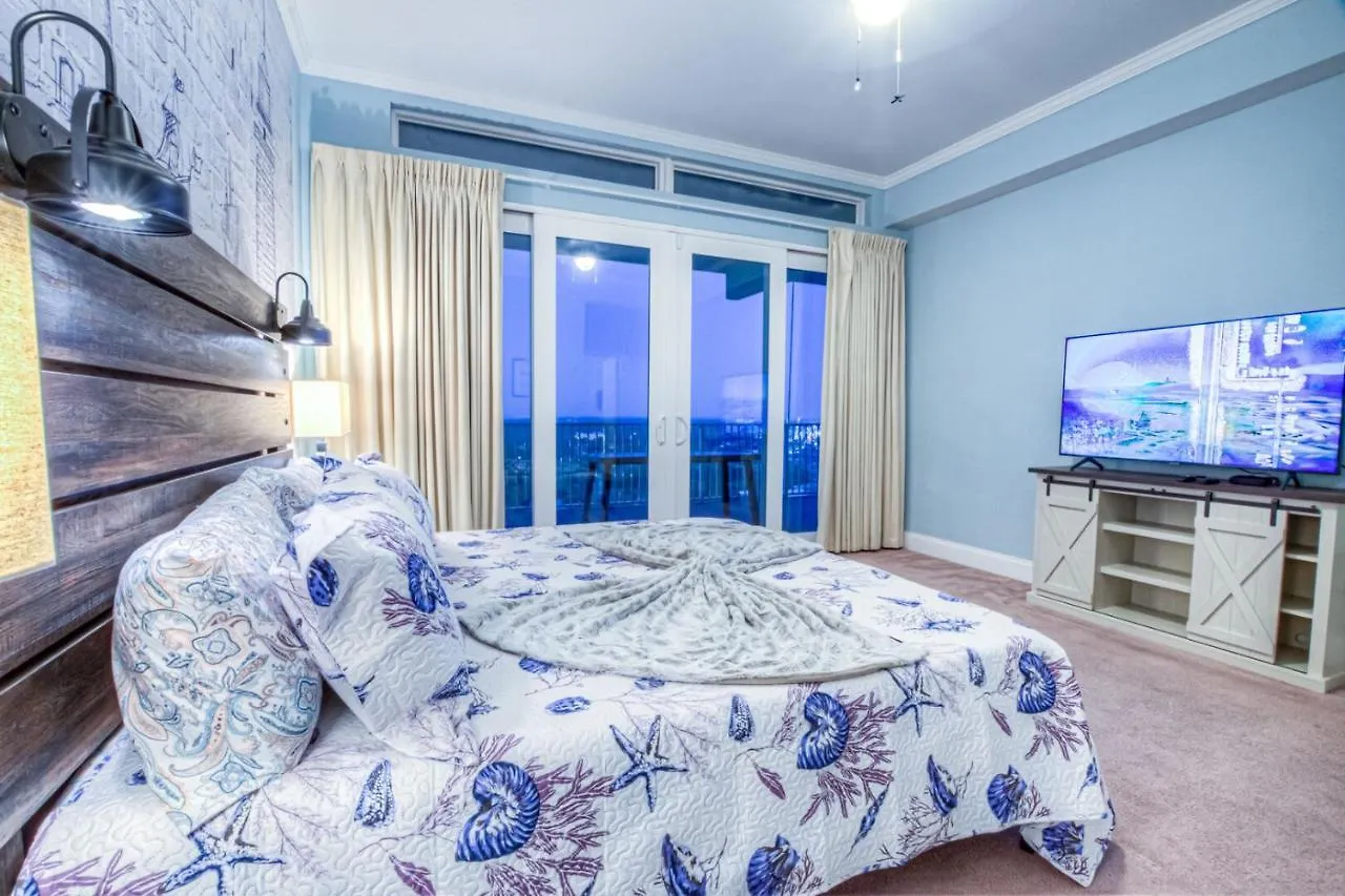 Holiday home Large 3 Bd Penthouse 2034 In Laketown, Great Views And Amenities! Panama City Beach United States